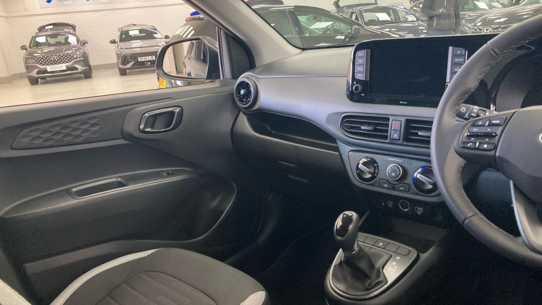 Hyundai i10 1.2 [79] Advance 5dr [Nav] Petrol Hatchback